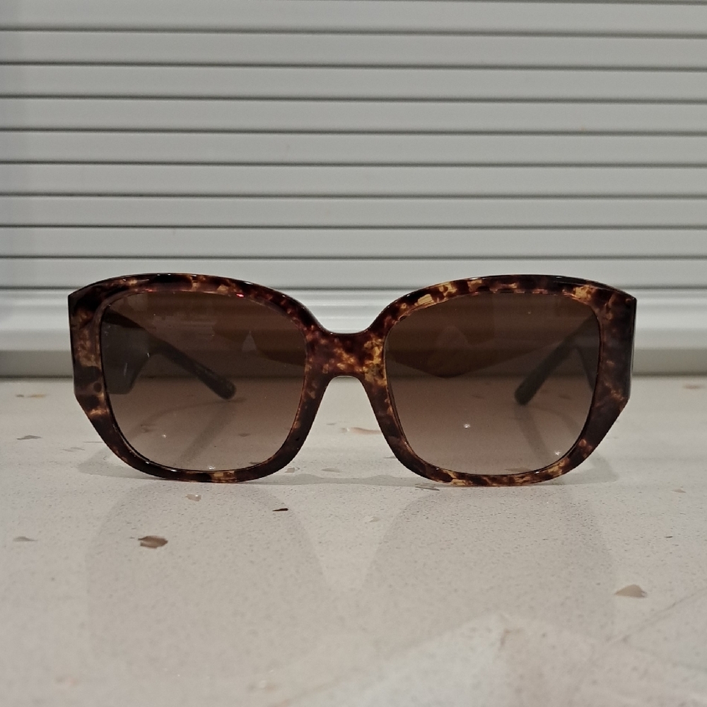 NWT Tory Burch Brown Sunglasses with Orange Case - Picture 3 of 10